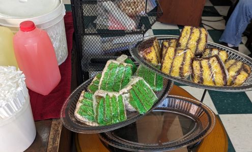 Simply Gladis Montezuma