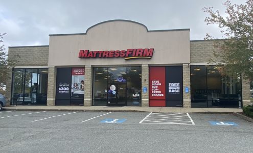 Mattress Firm Dartmouth Mall