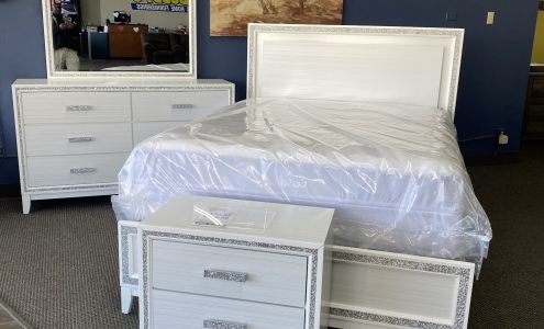 Buddy's Home Furnishings