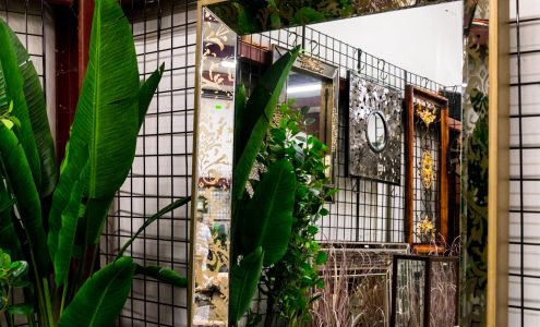 Home Decor Warehouse