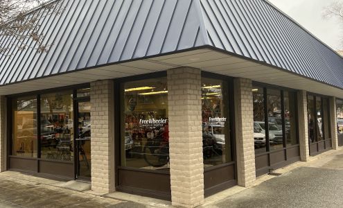 Freewheeler | Bicycle Center