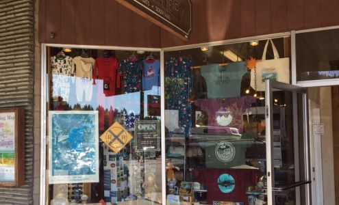 Tahoe-Truckee T-Shirtery