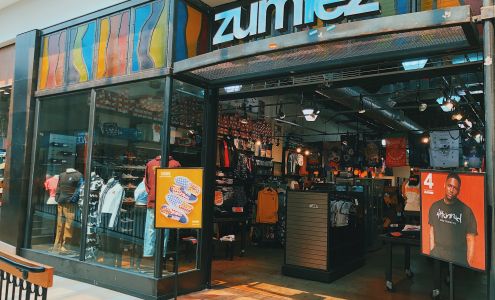 Zumiez