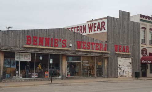 Bennie's Boot & Western Wear & Gun Shop