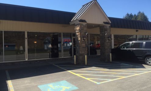 Bear's Furniture & Mattress 1st