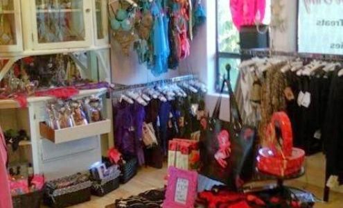 Romantic Nights For Two Boutique