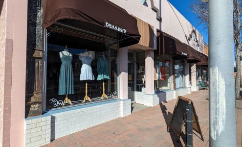 Deasees Boutique