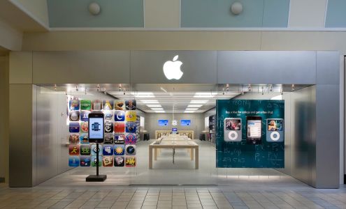 Apple Maine Mall