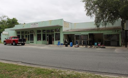 Old Cherry Farms Corinth Thrift Store Lee
