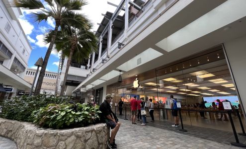 Apple Ala Moana