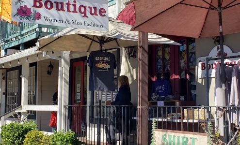 Shirt Tales Boutique