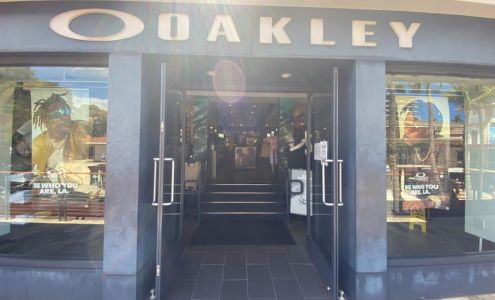 Oakley Store