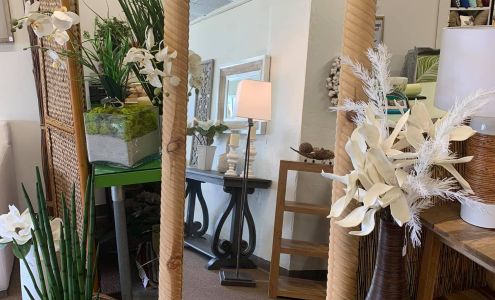 Fabulous Finds Redwood Valley