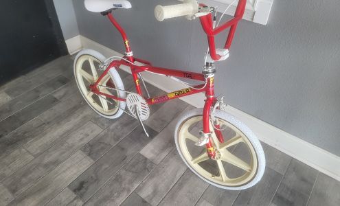 Full Blown Advanced Auto Repair & Car Audio Inc.