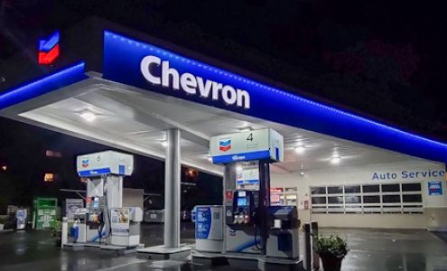 El Monte Chevron