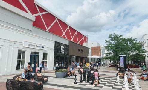 Pottery Barn Kids & Pottery Barn Teen