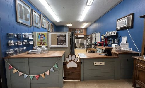 R.U.F.F. CUTS Dog Grooming