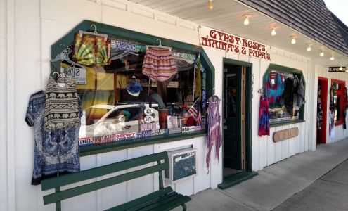 Gypsy Rose's Mama's & Papa's