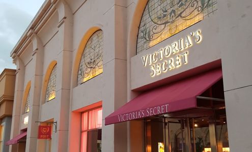 Victoria's Secret & PINK