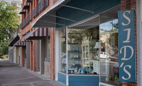 Sid's Antiques & Gifts