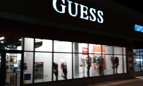 GUESS Factory