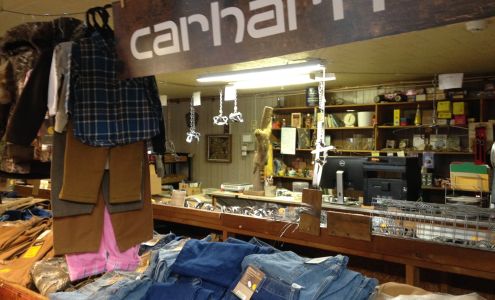 Deak's Fur Co Staunton