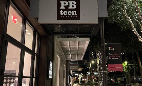 Pottery Barn Kids & Pottery Barn Teen