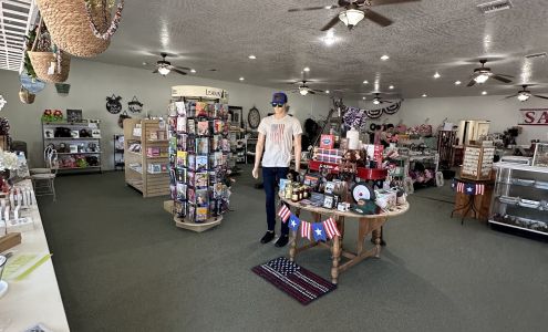 Flaire Fashion & Fun!