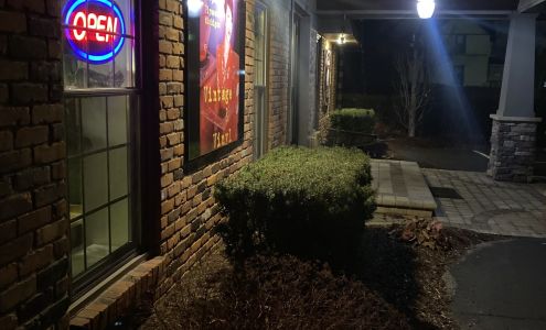 Finders Keepers Vintage & Vinyl