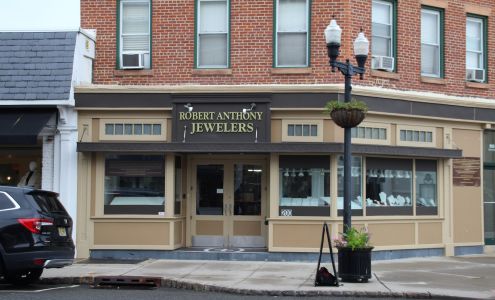 Robert Anthony Jewelers