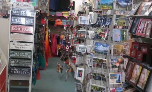 Longs' Cards & Books