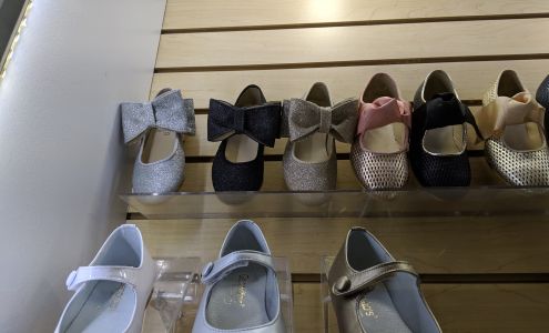 Fit Rite Shoes/Weingarten's Shoes