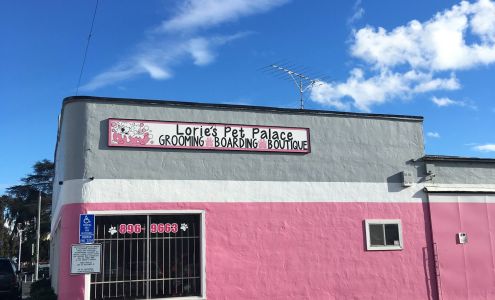 Lorie's Pet Palace Dog Groom