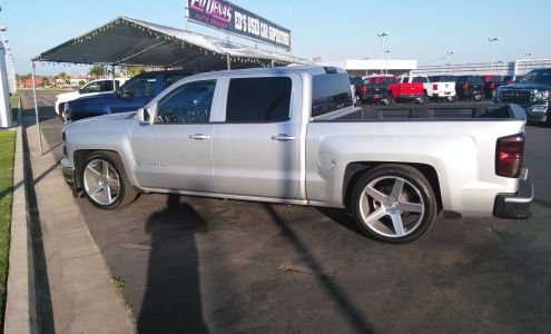 Ed Dena's Auto Center Dinuba