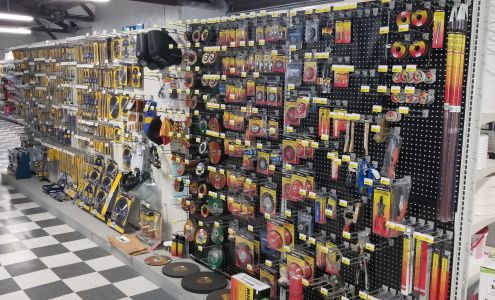 S&R Farm Supplies Avenal