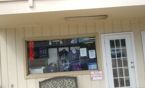 Oleta's Gifts Greeks & Baskets