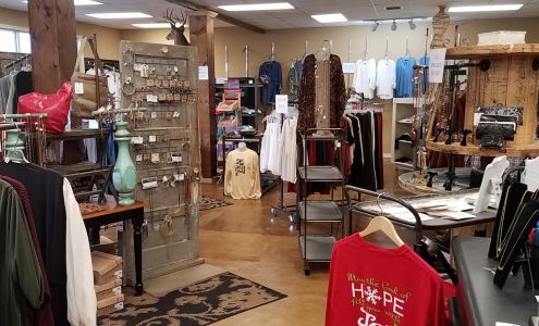 Lee's Kloset Boutique