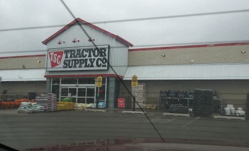 Tractor Supply Standish