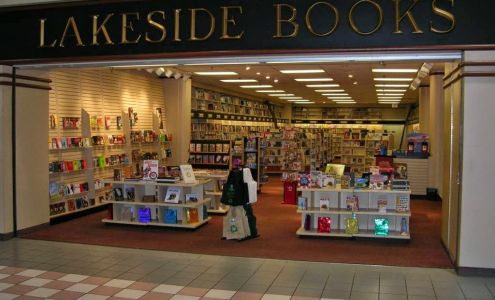 Lakeside Books