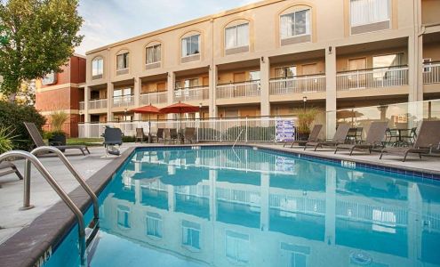 Best Western Plus Rancho Cordova Inn