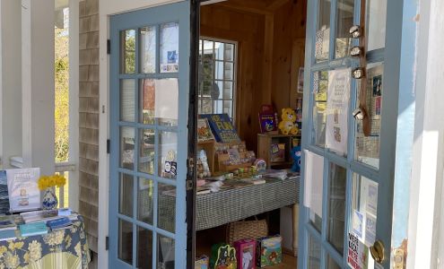 Where the Sidewalk Ends Bookstore