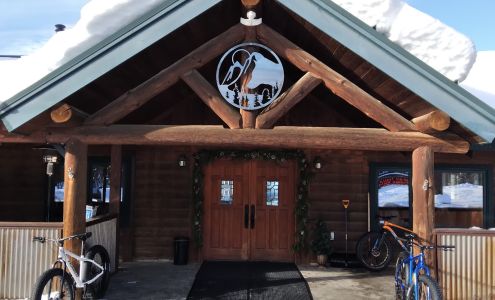 Dog Creek Lodge & Nordic Center Olney