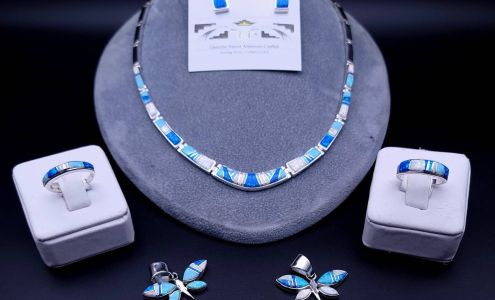 A Touch of Santa Fe Gallup