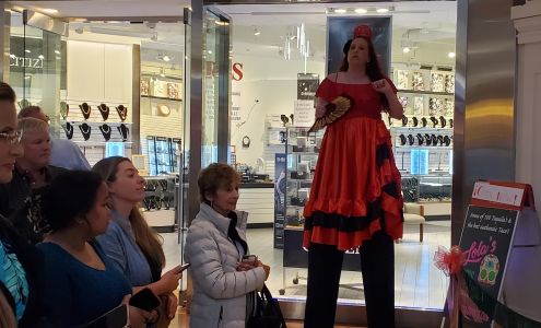 Iris- Jewelry & Repair