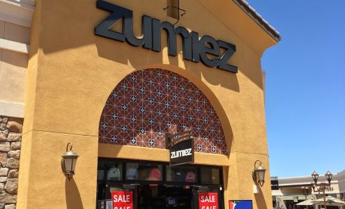 Zumiez