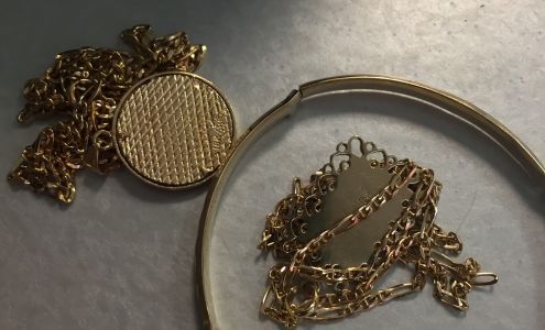 B & B Jewelry & Pawn