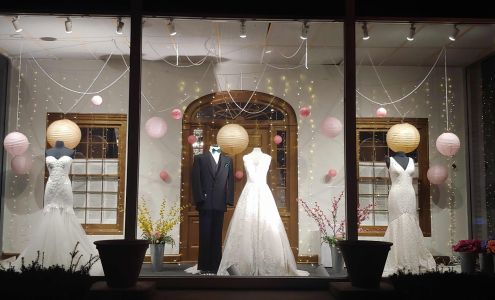 Volle's Bridal & Boutique