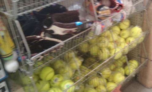 Jamestown Sales And Surplus Jamesport