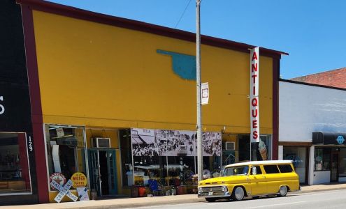 Vinita Antique Mall on Route 66