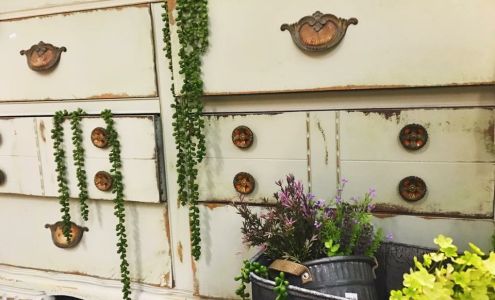 E. Maries Boutique Mountain Grove